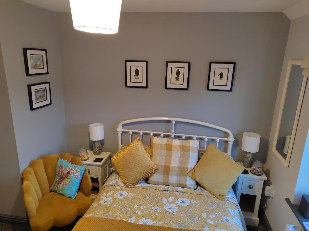 Rooms By The River At Glan Aber Cynwyd ภายนอก รูปภาพ